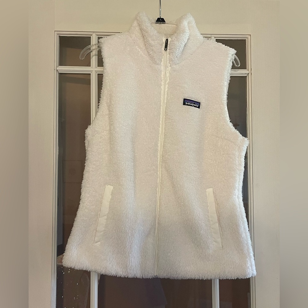 Patagonia White Fuzzy Vest
